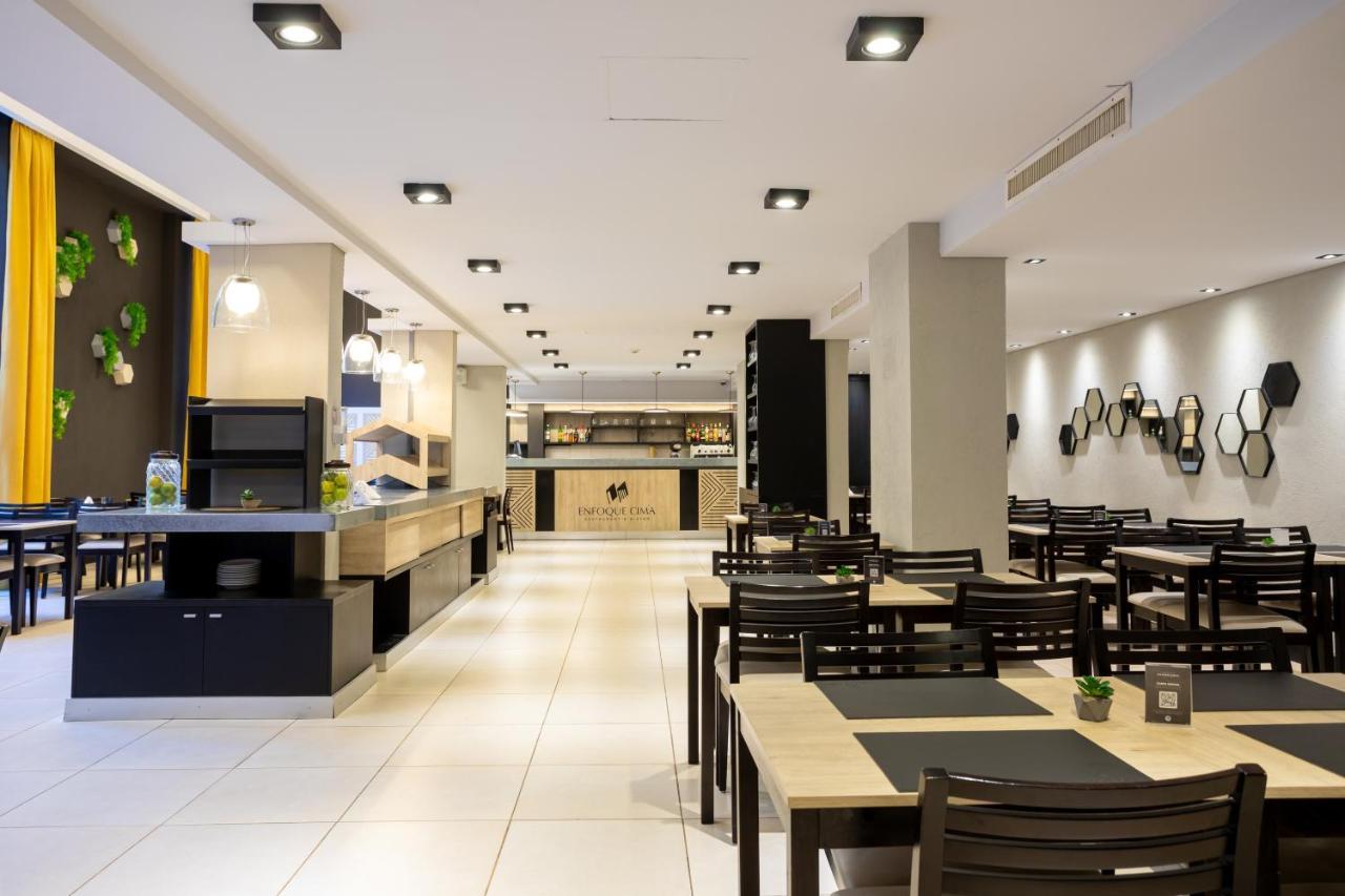 Pinares Panorama Suites, Spa & Convention Center Вилья-Карлос-Пас Экстерьер фото